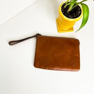 PATRICIA NASH Brown Leather Zip Wristlet Pouch